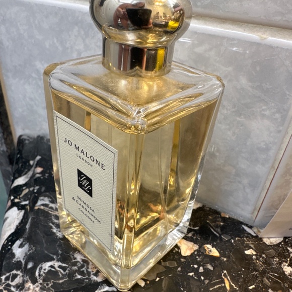 Jo Malone Cologne Cardamom and Mimosa - Picture 3 of 4